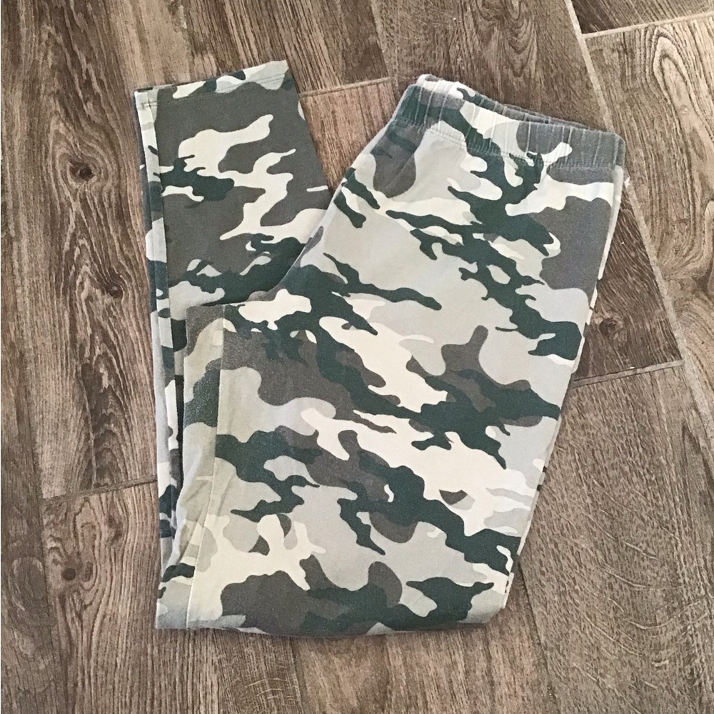 No Boundaries Kids Camouflage Leggings - Green and White